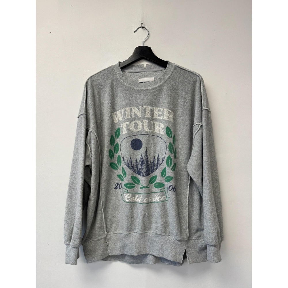 NWT Aerie Sweatshirt Small Gray Winter Tour Graphic Fleece Crewneck Pullover